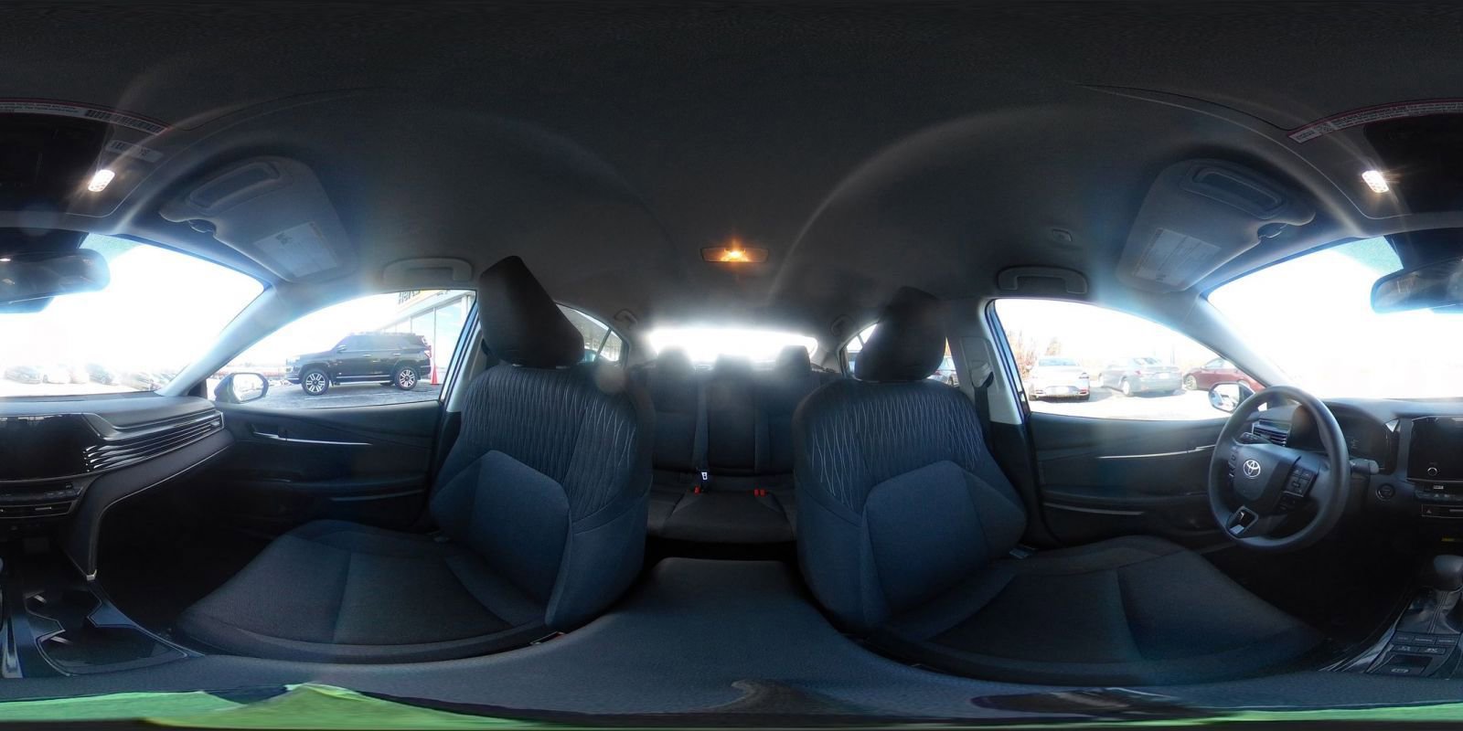 Used 2025 Toyota Camry LE image 41