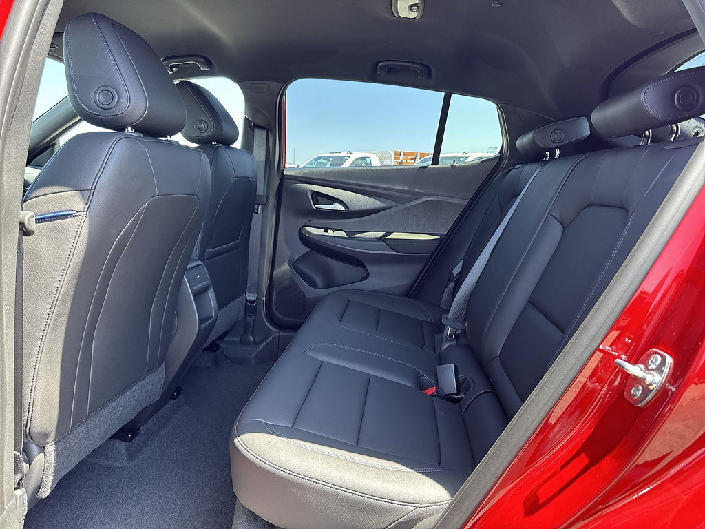 New 2026 Buick Envista Sport Touring w/ Convenience II Package FWD image 24