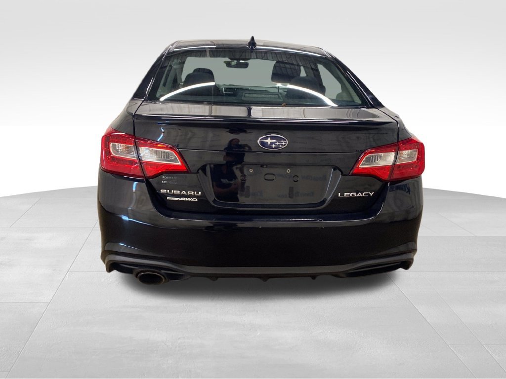 Used 2018 Subaru Legacy 2.5i Premium w/ Popular Package #1 AWD/4WD image 5
