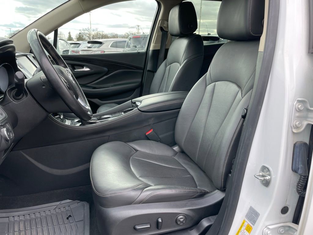Used 2017 Buick Envision Essence image 7