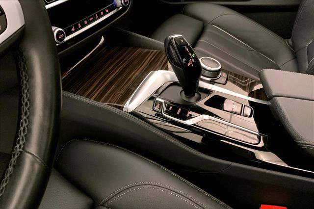 Certified 2022 BMW 540i xDrive w/ M Sport Package image 22