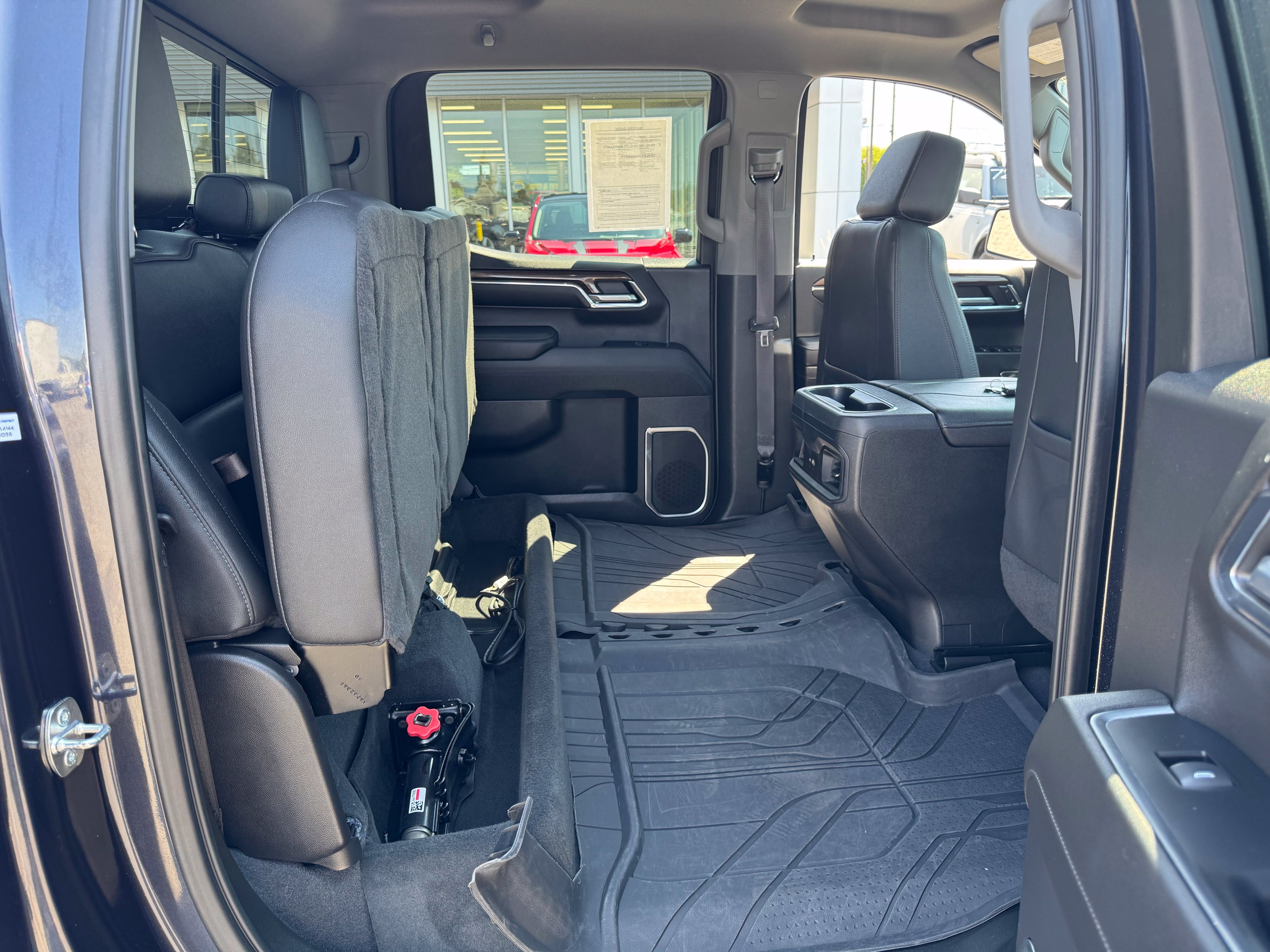 Used 2023 Chevrolet Silverado 1500 RST w/ Convenience Package II AWD/4WD image 30
