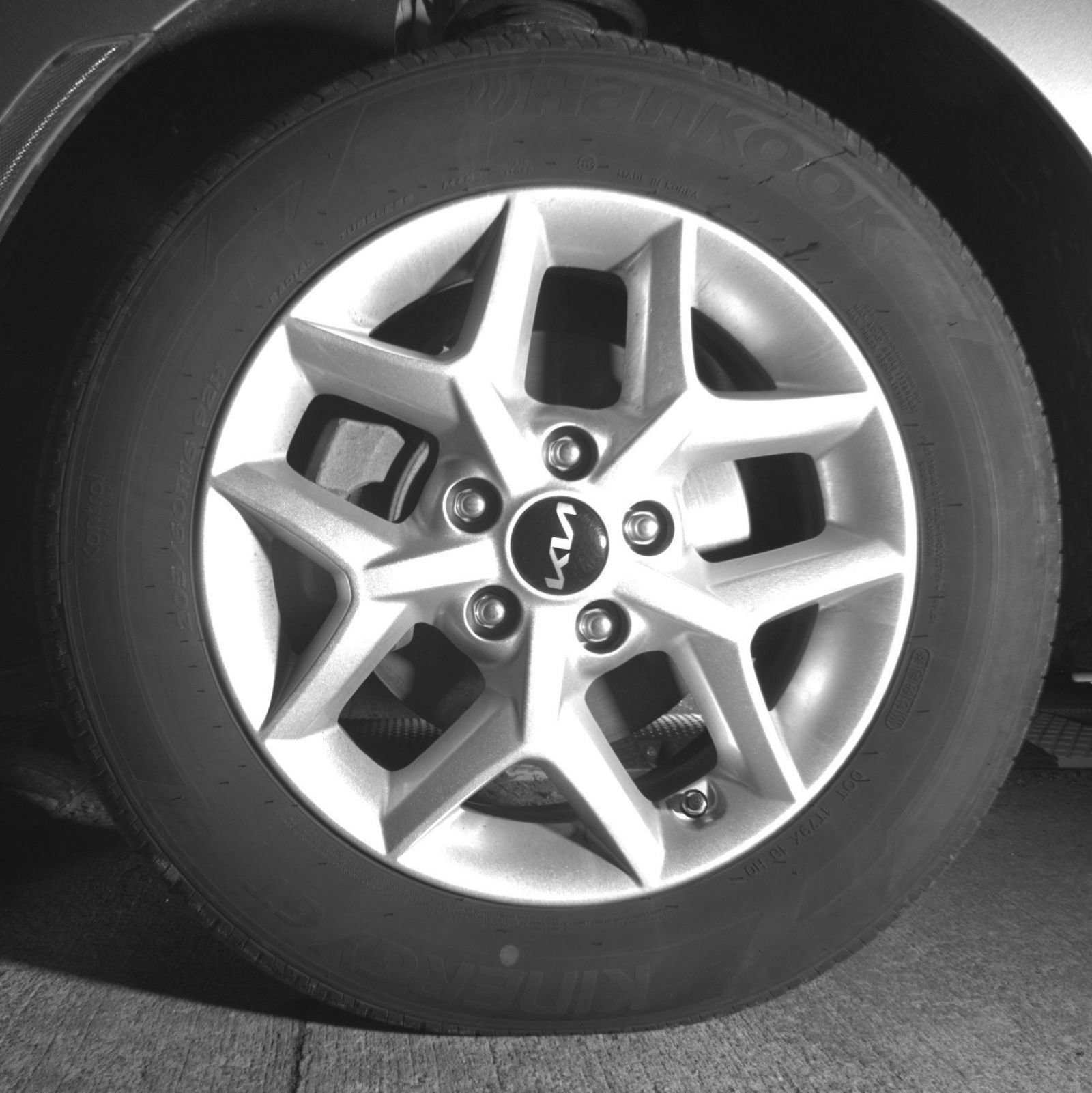 Used 2025 Kia Soul LX w/ LX Technology Package FWD image 23