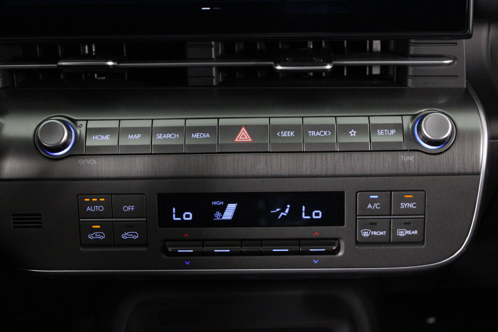 Certified 2027 Hyundai Kona SEL Sport FWD image 22