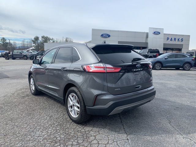 Used 2024 Ford Edge SEL image 6