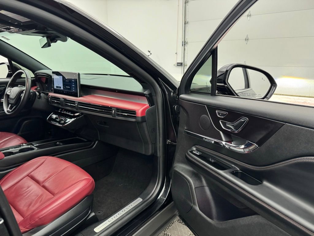 Used 2024 Lincoln Corsair Reserve w/ Equipment Group 201A image 30
