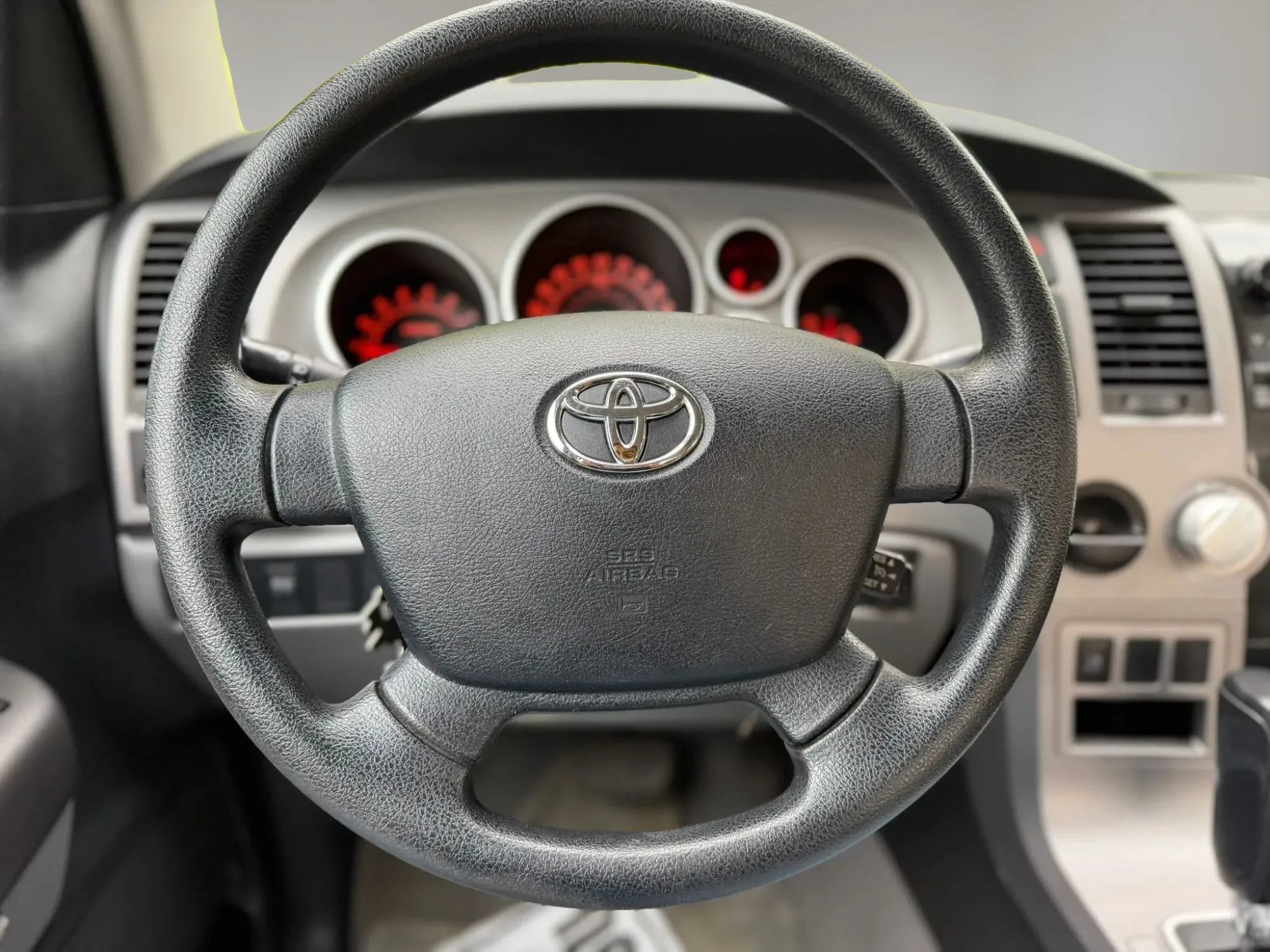 Used 2011 Toyota Tundra 2WD CrewMax w/ Tow Pkg image 39