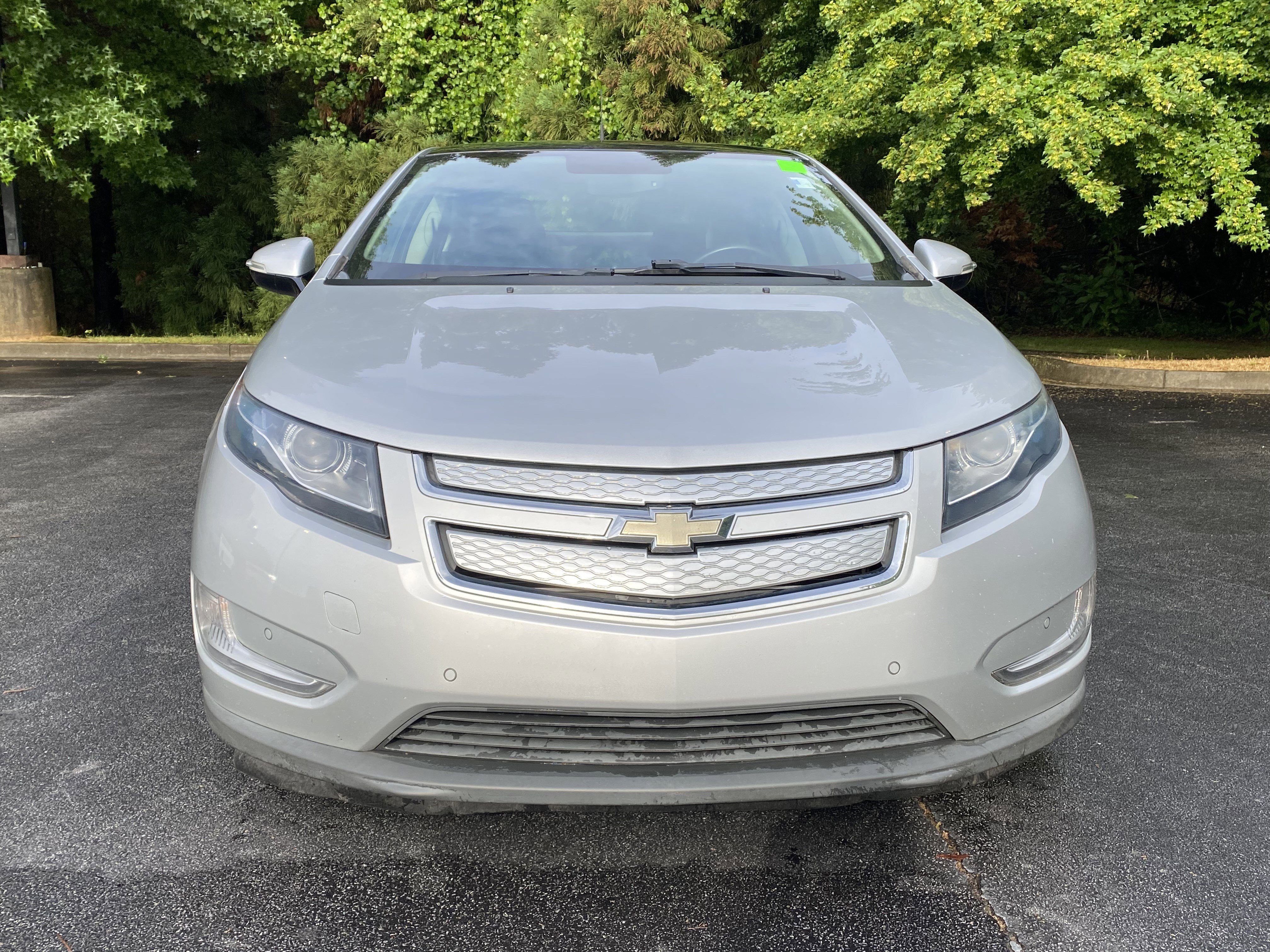 Used 2012 Chevrolet Volt Premium w/ Premium Trim Package FWD image 3