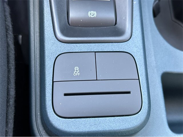 New 2025 Ford Maverick XL image 22