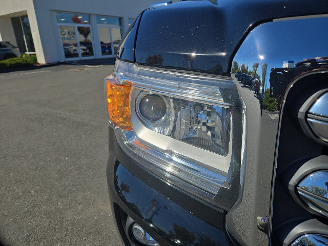 Used 2020 GMC Canyon SLT w/ Driver Alert Package AWD/4WD image 9