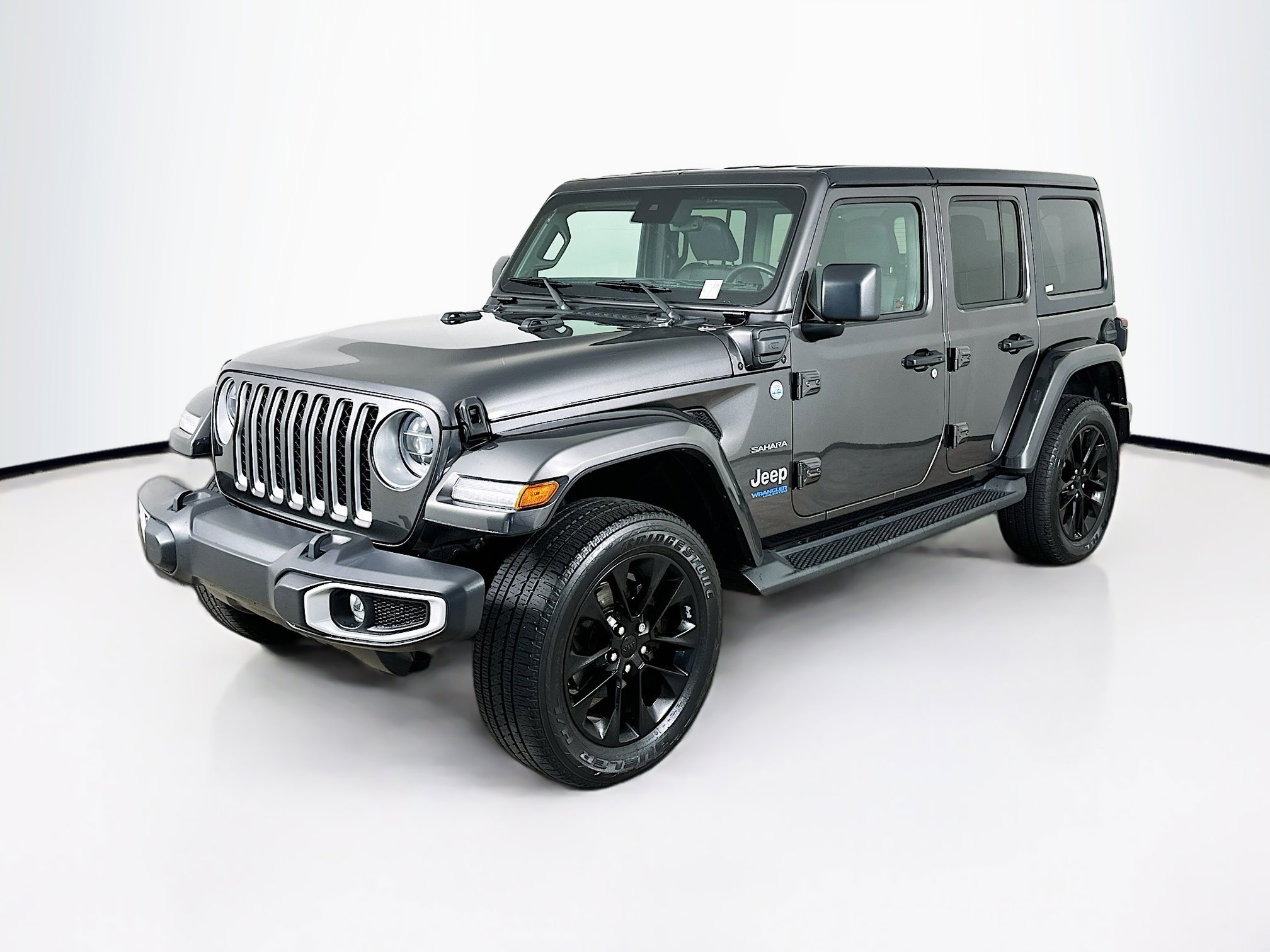 Used 2021 Jeep Wrangler Sahara w/ Cold Weather Group image 3
