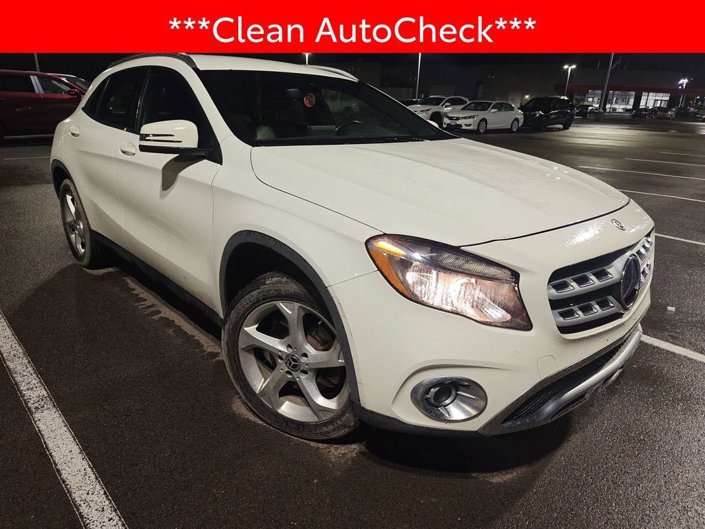 Used 2018 Mercedes-Benz GLA 250 4MATIC image 3
