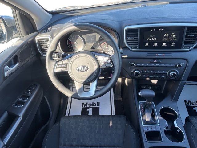 Used 2020 Kia Sportage LX image 13