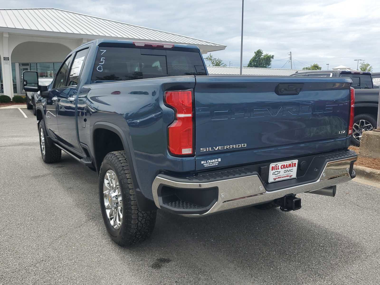 New 2026 Chevrolet Silverado 3500 LTZ w/ LTZ Plus Package AWD/4WD image 3