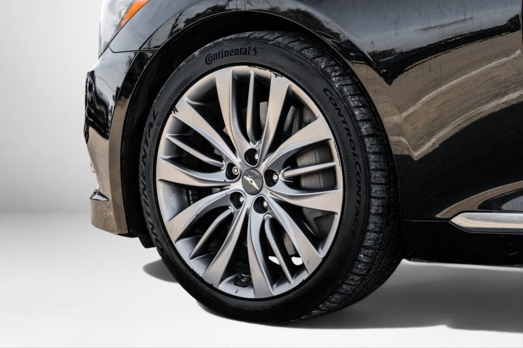 Used 2015 Hyundai Genesis 5.0 w/ Option Group 05 RWD image 59