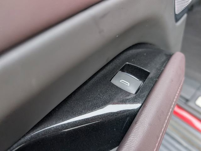 Certified 2023 Cadillac Escalade ESV Premium Luxury Platinum w/ LPO, Radiant Package image 13