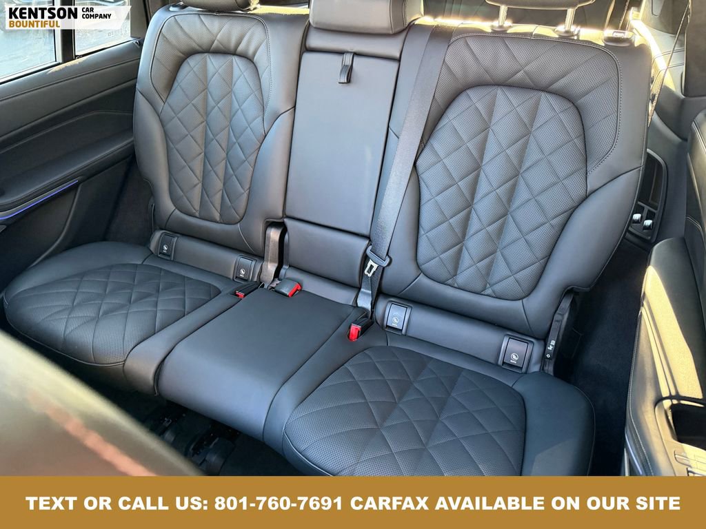 Used 2026 BMW X7 xDrive40i image 35