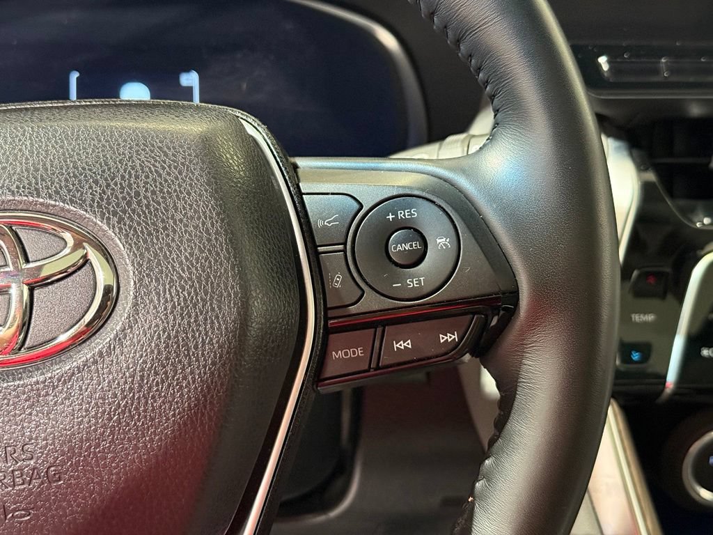 Certified 2023 Toyota Venza Limited AWD/4WD image 26