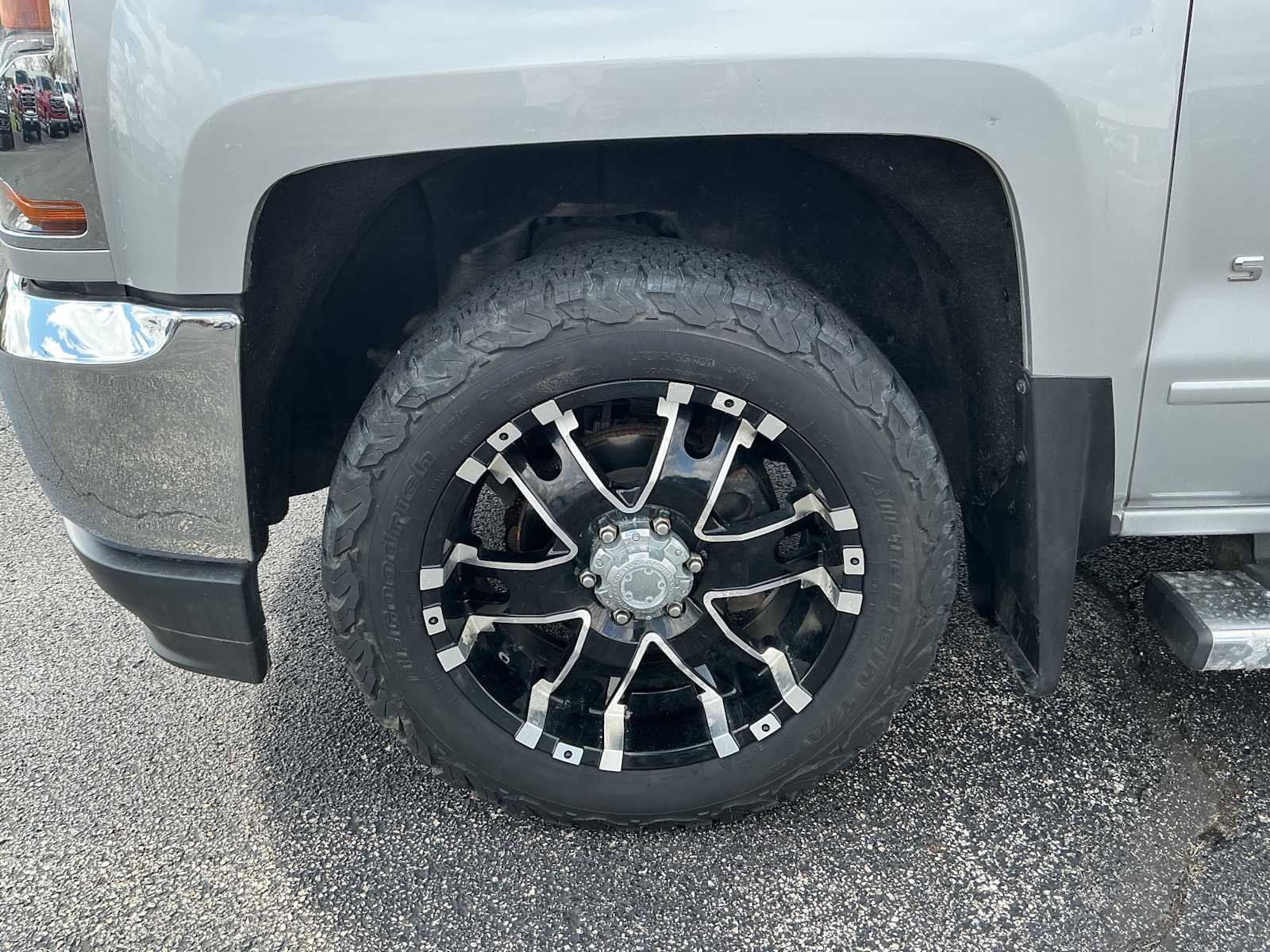 Used 2017 Chevrolet Silverado 1500 LT w/ All Star Edition image 28