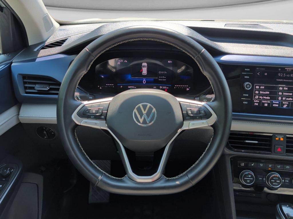 Used 2024 Volkswagen Taos SE AWD/4WD image 11