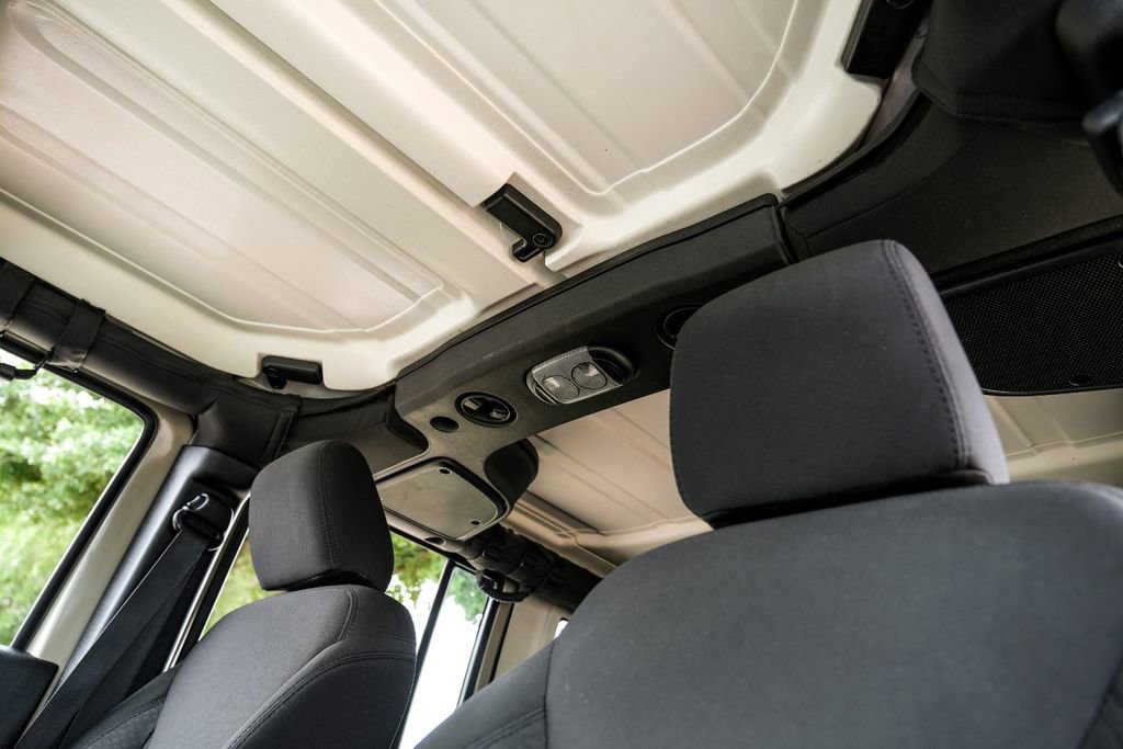 Used 2016 Jeep Wrangler Unlimited Sport AWD/4WD image 30