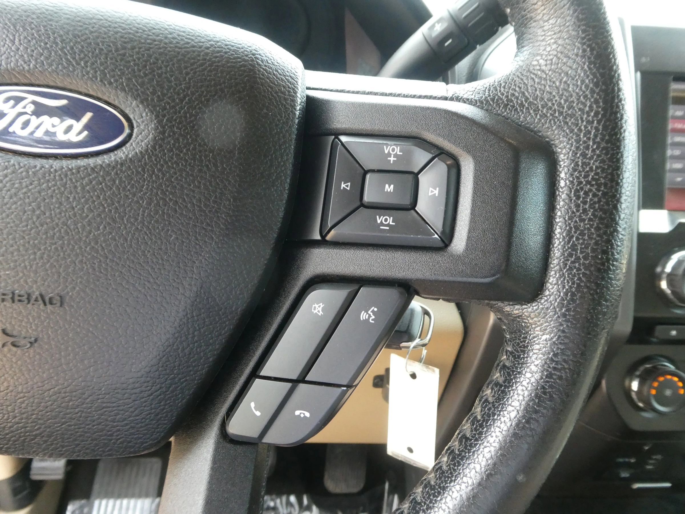 Used 2015 Ford F150 XLT w/ Equipment Group 302A Luxury RWD image 19