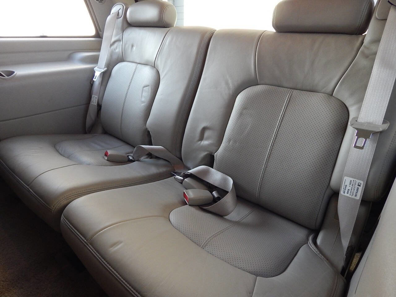 Used 2002 Cadillac Escalade 2WD image 19