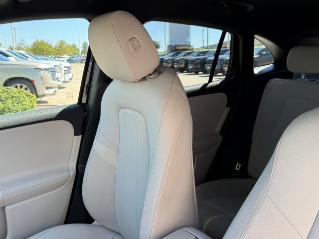 Used 2025 Mercedes-Benz GLA 250 image 16