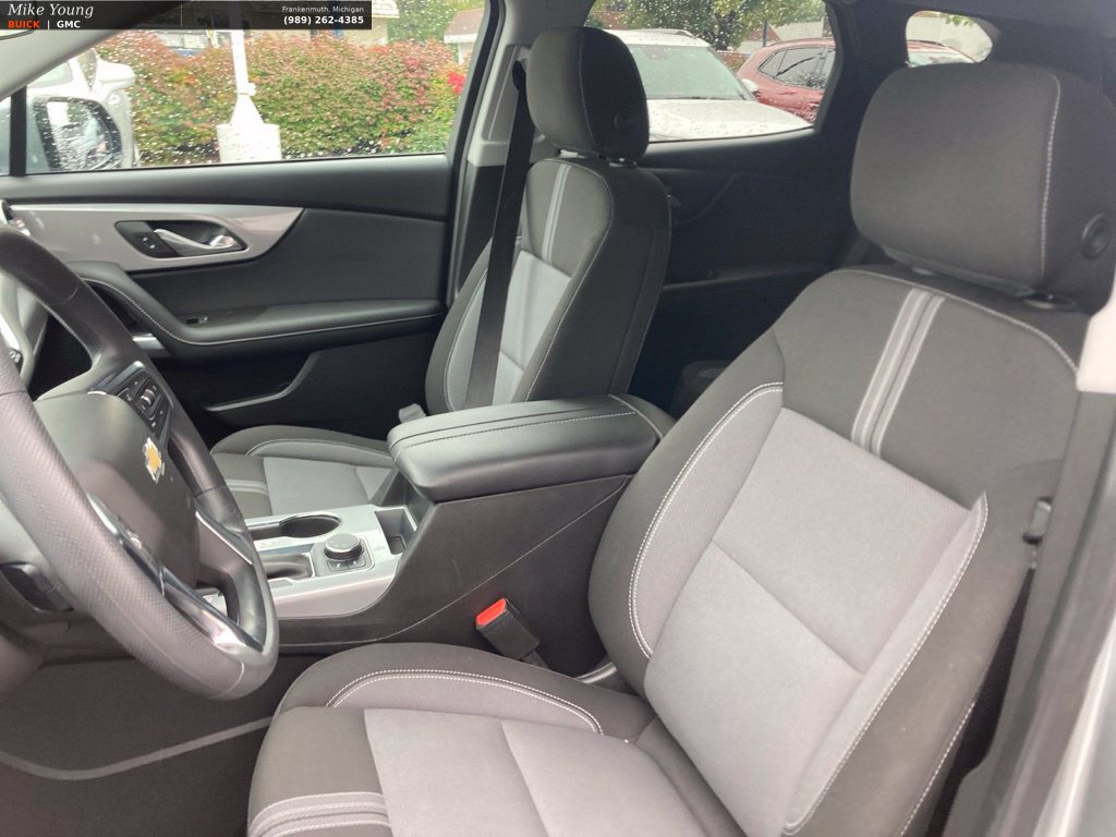 Used 2025 Chevrolet Blazer LT w/ Driver Confidence Package FWD image 20