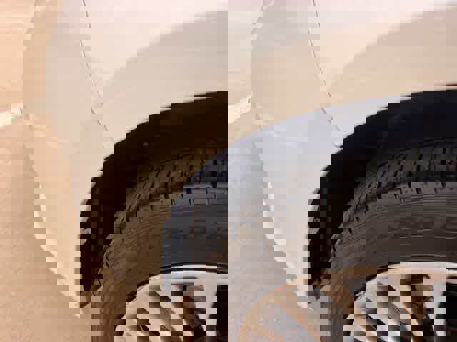 Used 2017 Toyota Avalon Limited FWD image 23