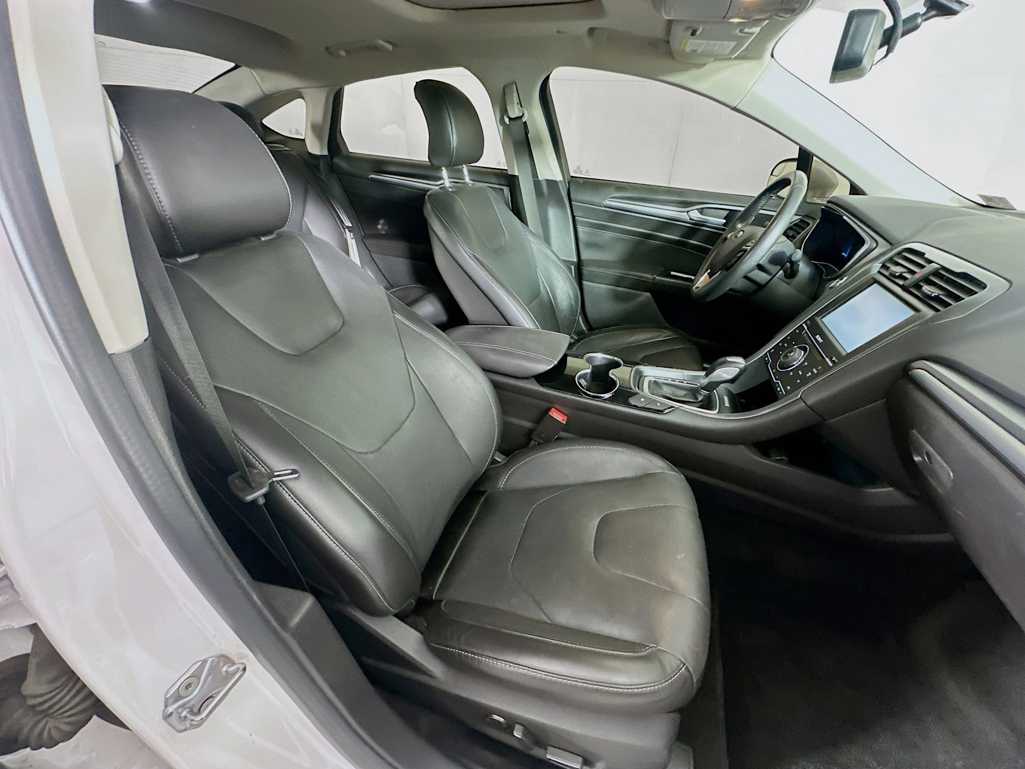 Used 2015 Ford Fusion Energi Titanium image 32