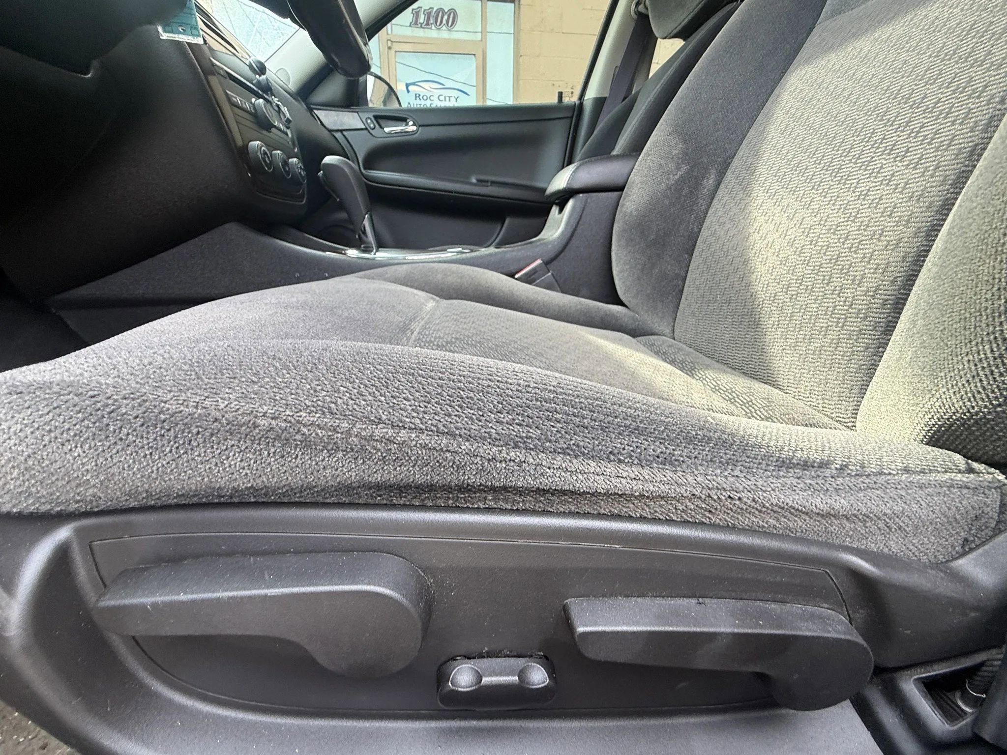 Used 2014 Chevrolet Impala Limited LS image 24