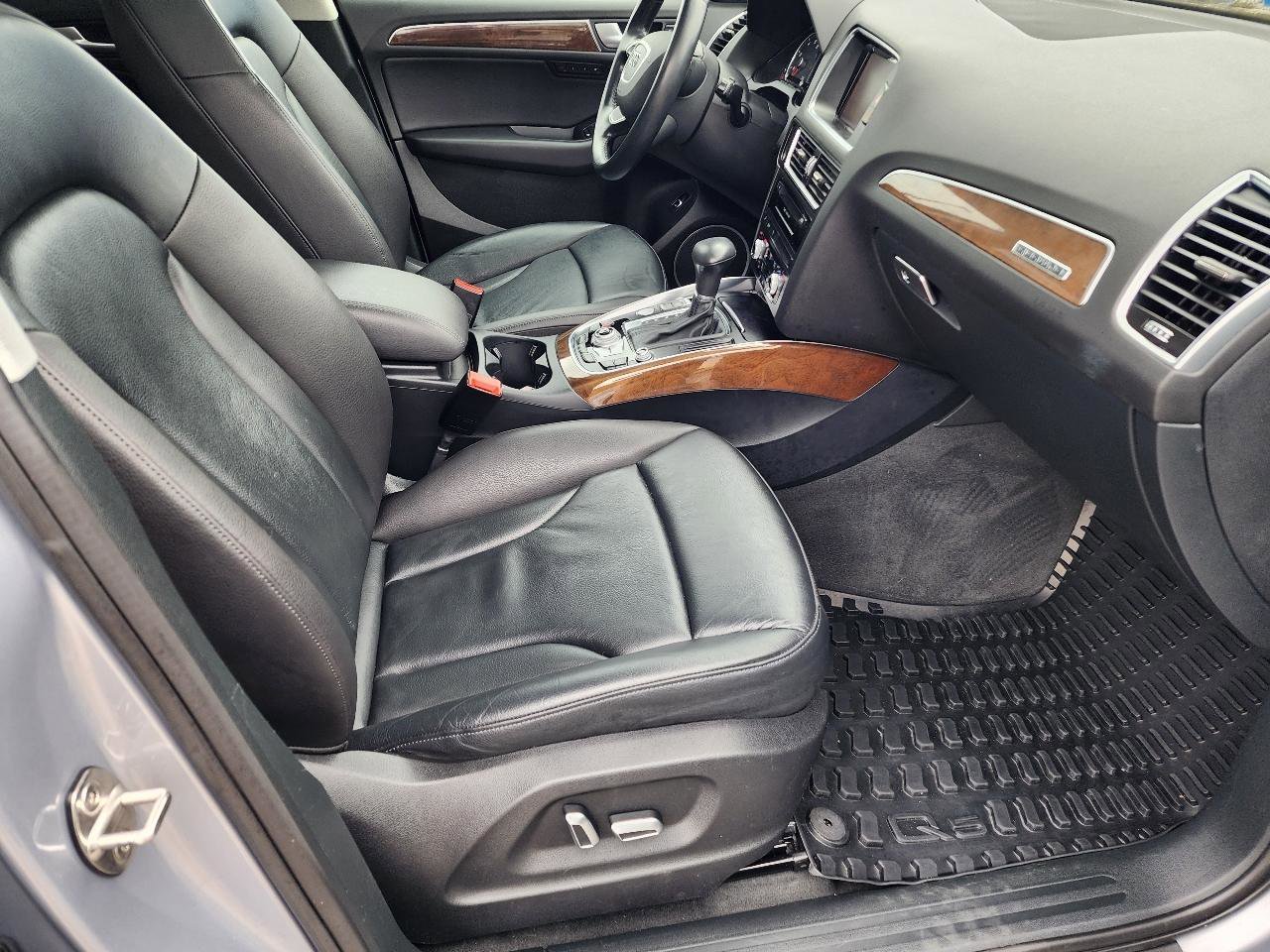 Used 2016 Audi Q5 2.0T Premium Plus w/ Technology Package AWD/4WD image 30