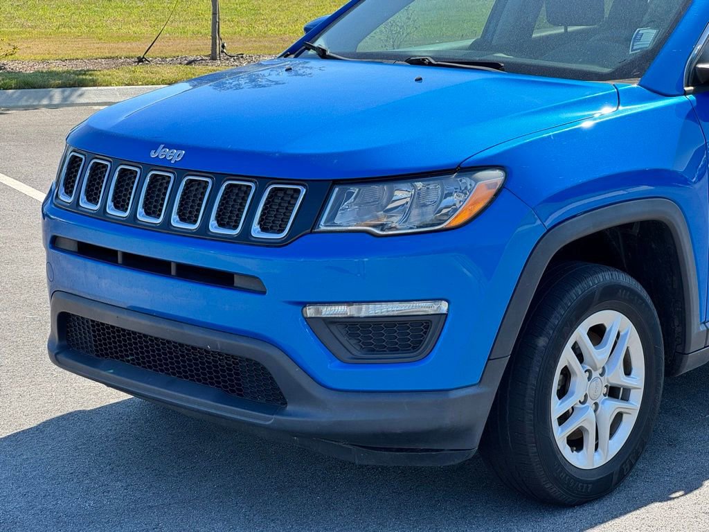 Used 2020 Jeep Compass Sport w/ Safety & Security Group AWD/4WD image 29