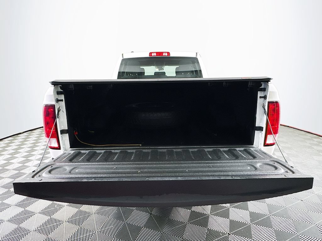 Used 2017 RAM 1500 Express w/ Express Value Package AWD/4WD image 22