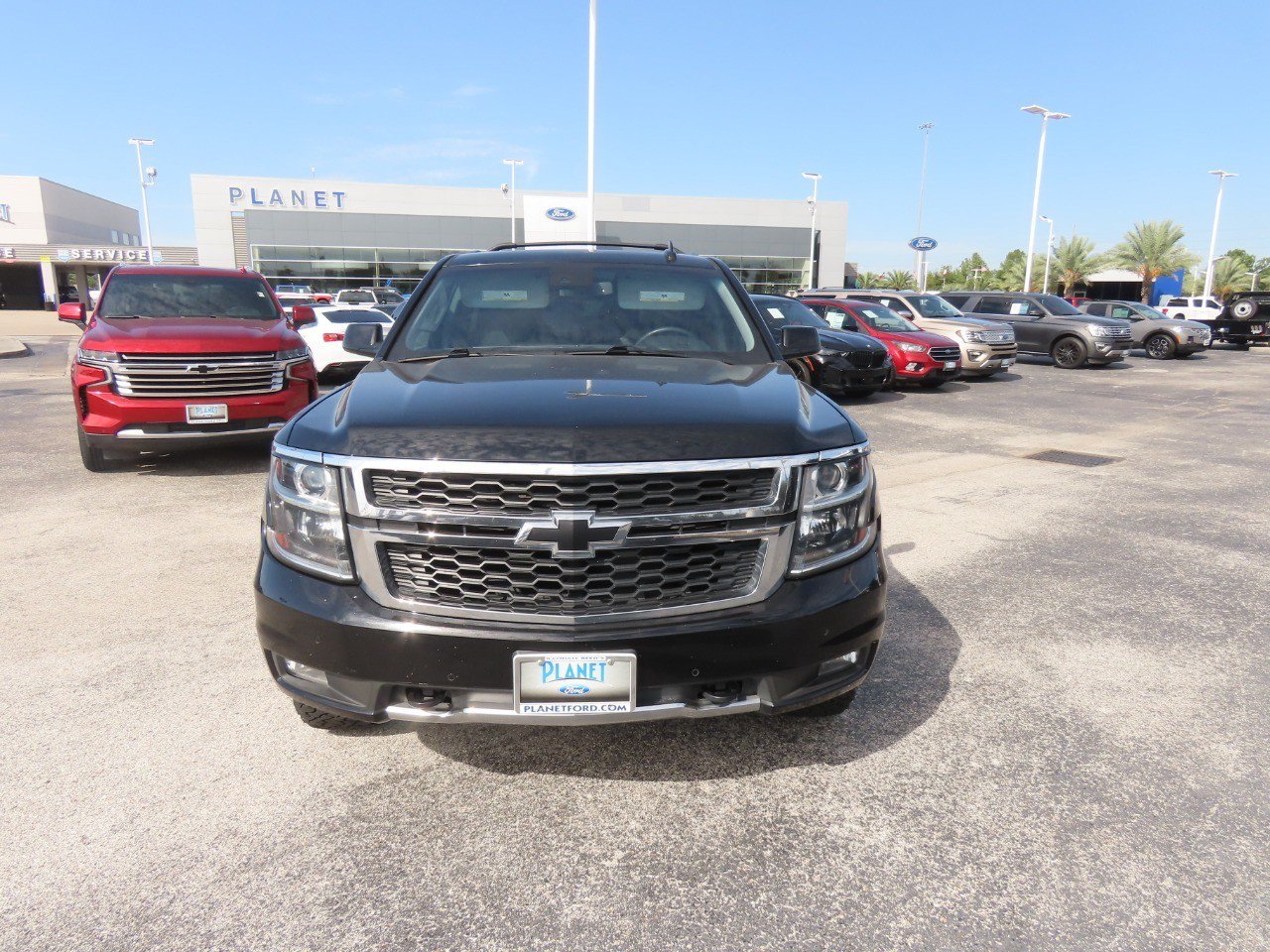 Used 2018 Chevrolet Tahoe LT w/ Z71 Midnight Edition AWD/4WD image 5