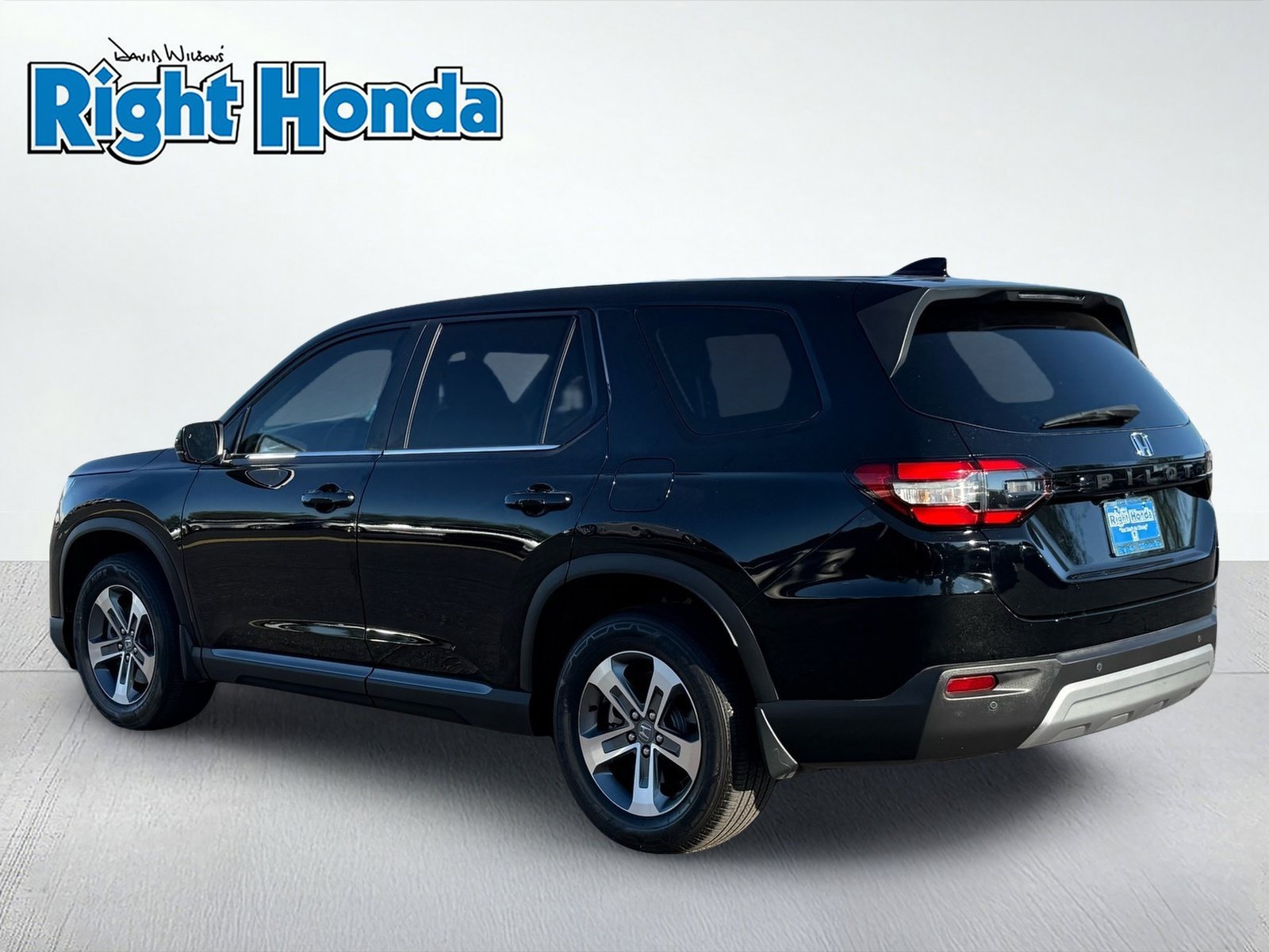 Used 2024 Honda Pilot EX-L image 4