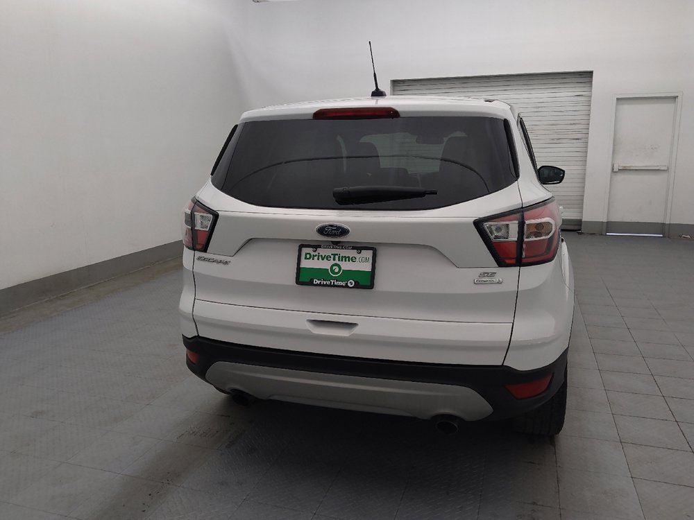 Used 2017 Ford Escape SE FWD image 7