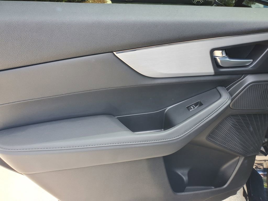 Used 2025 Acura MDX FWD image 15