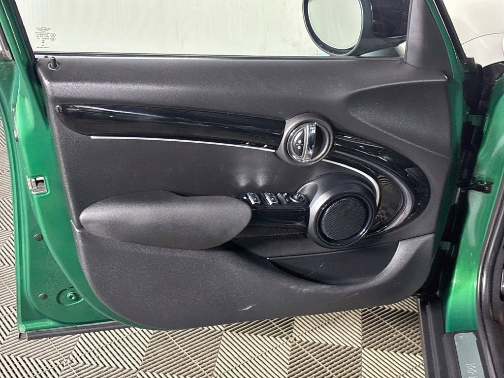 Used 2024 MINI Cooper S FWD image 10