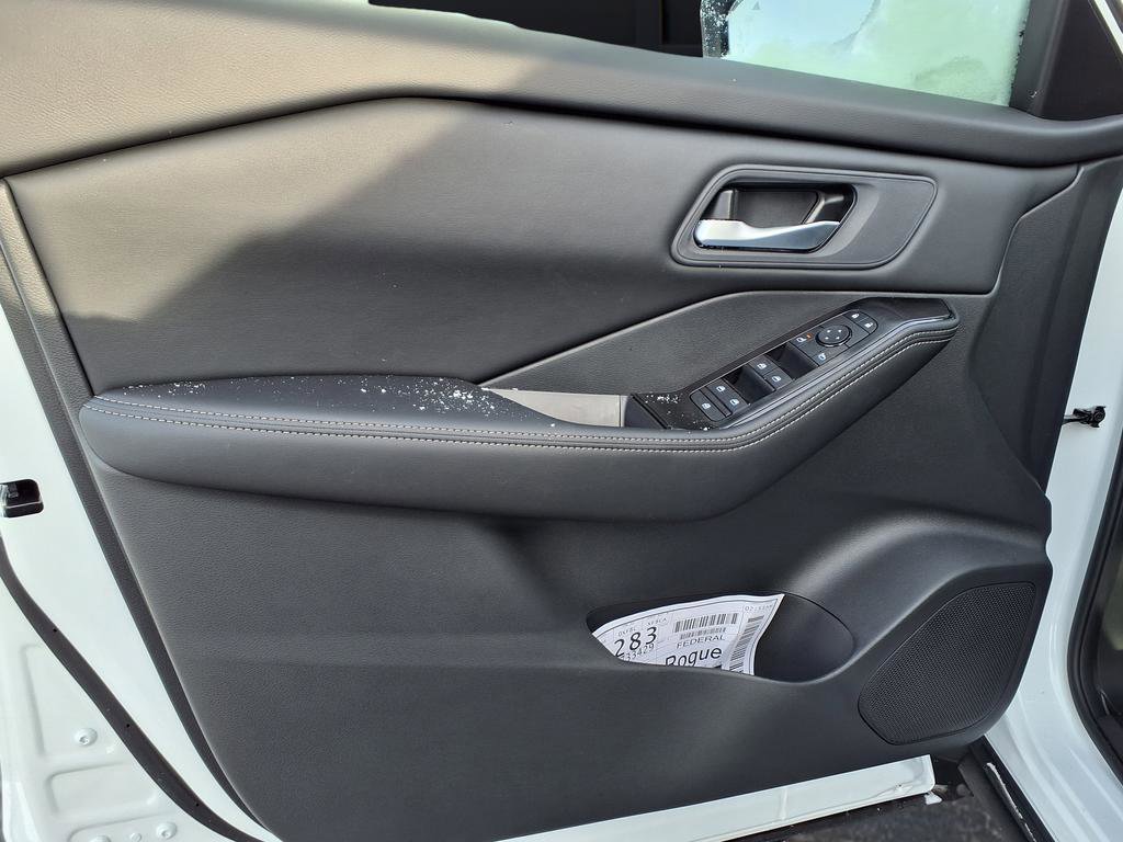 New 2026 Nissan Rogue SV w/ Cold Weather Package image 34