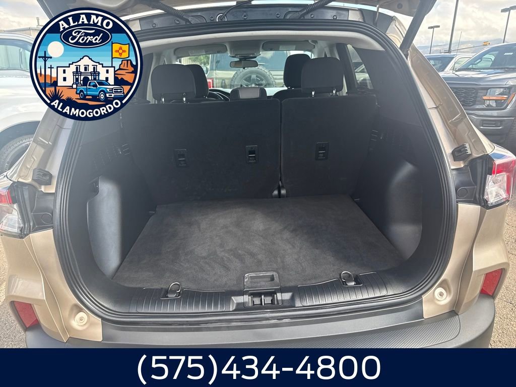 Used 2021 Ford Escape SE w/ Convenience Package image 12