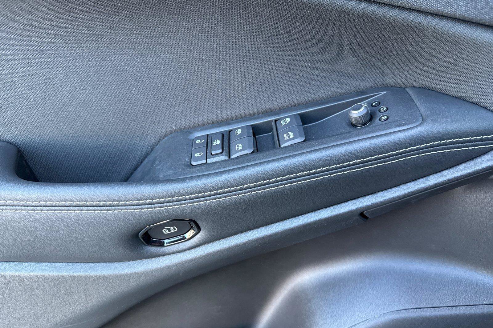 New 2026 Jeep Cherokee Laredo AWD/4WD image 10