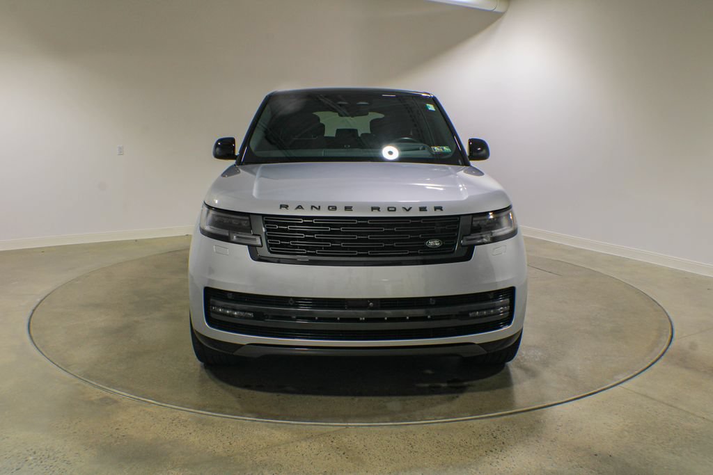 Certified 2025 Land Rover Range Rover Long Wheelbase Autobiography AWD/4WD image 2