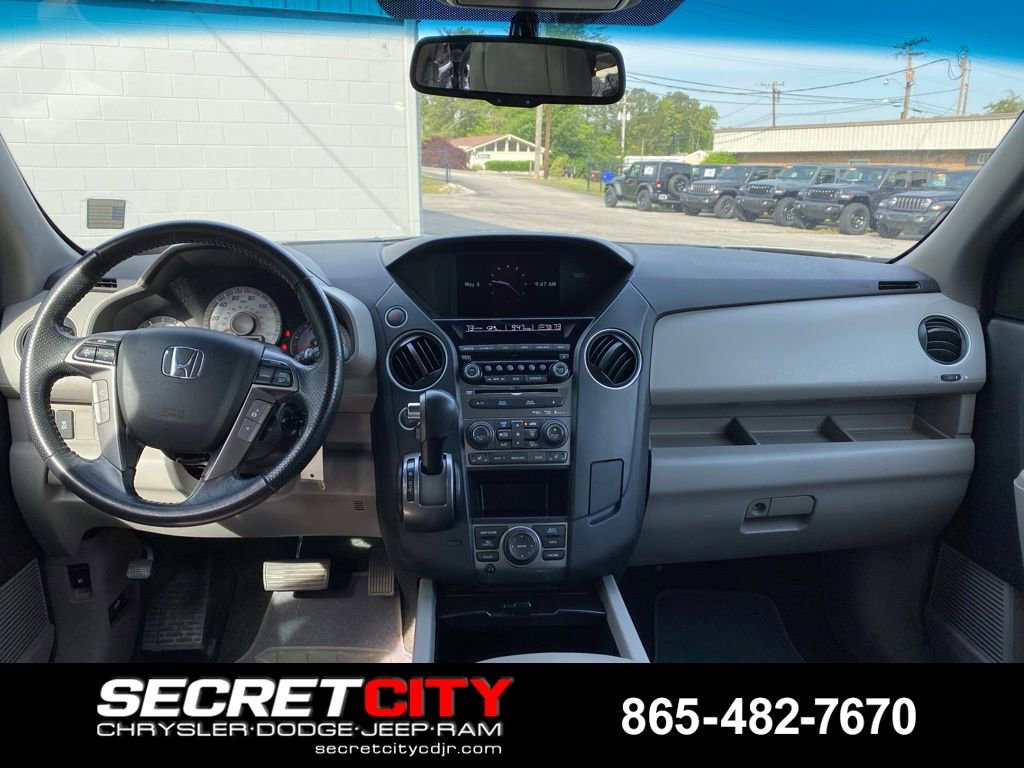 Used 2014 Honda Pilot Touring image 11