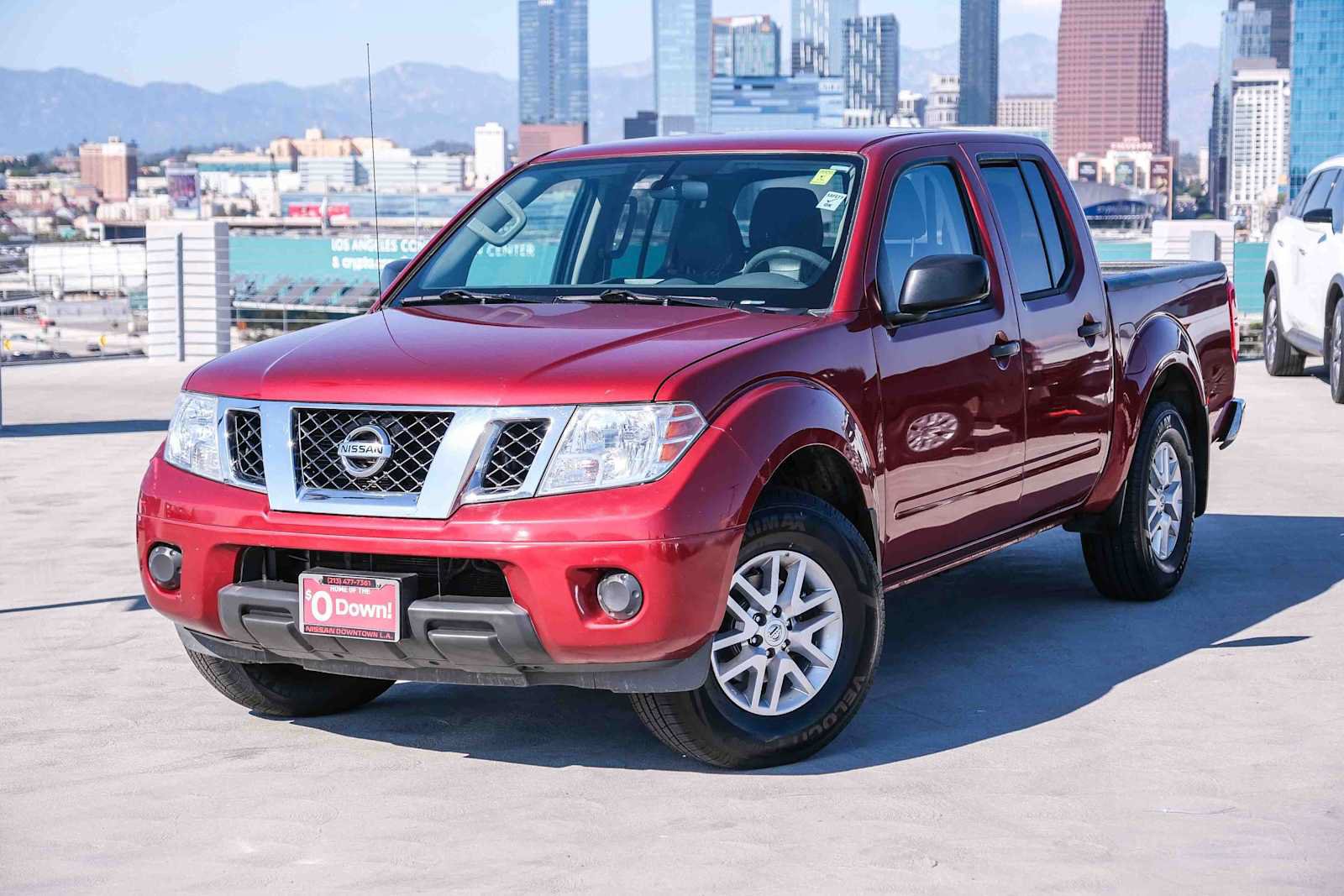 Used 2020 Nissan Frontier SV RWD image 1