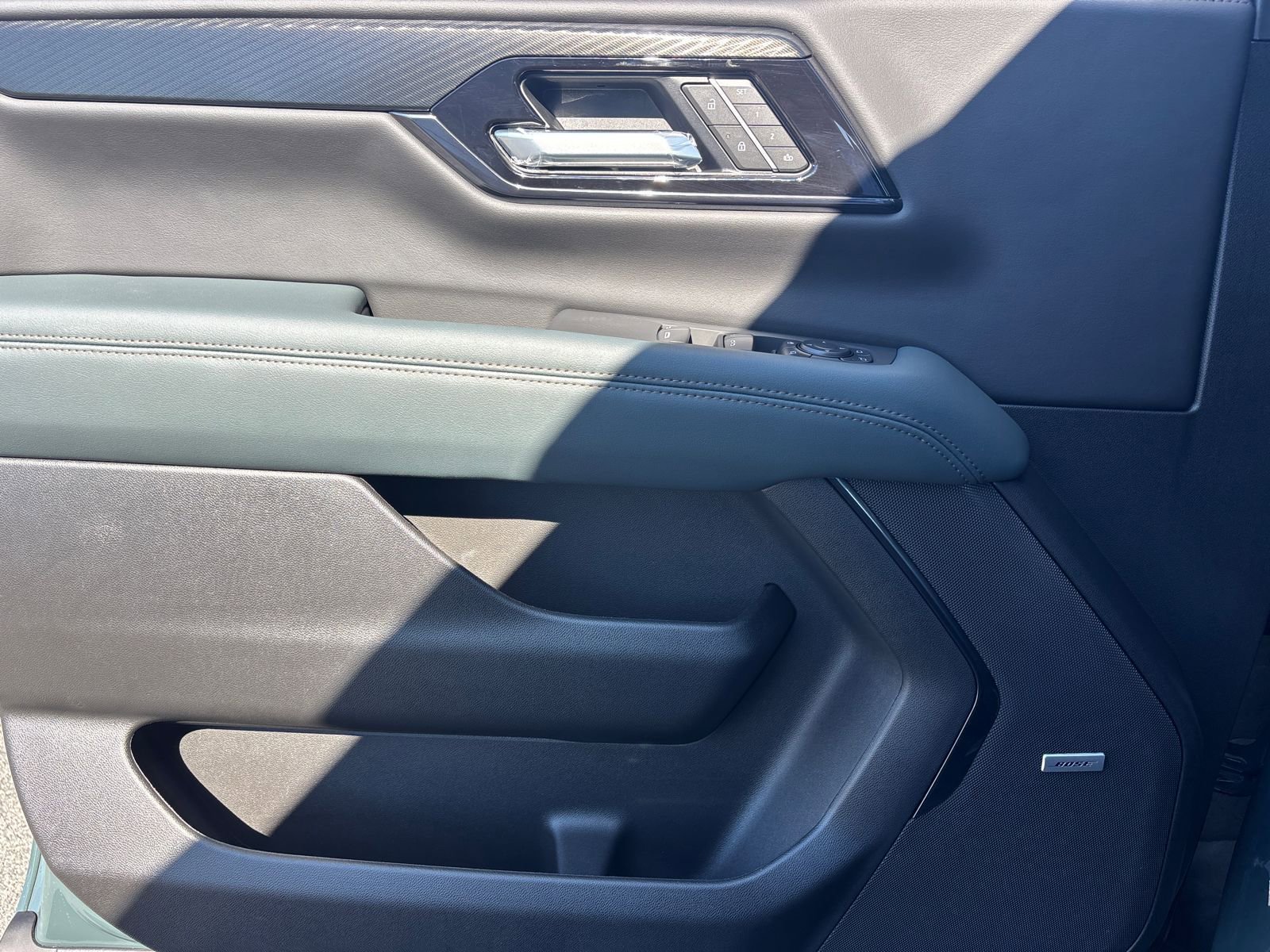 New 2026 GMC Yukon AT4 image 19
