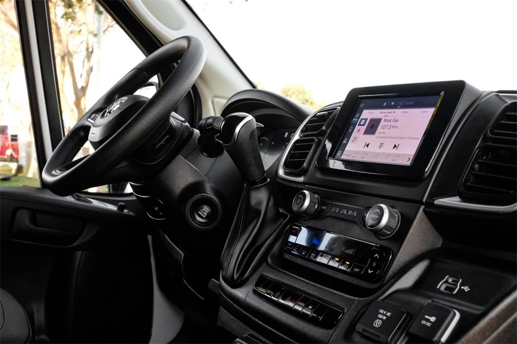 Used 2024 RAM ProMaster 2500 w/ Quick Order Package 22G SLT image 19