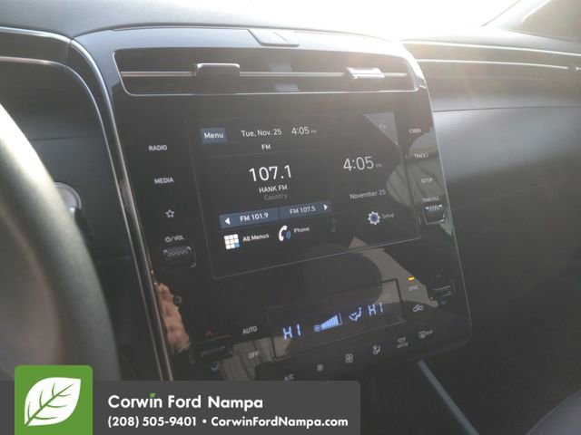 Used 2024 Hyundai Santa Cruz SEL image 16