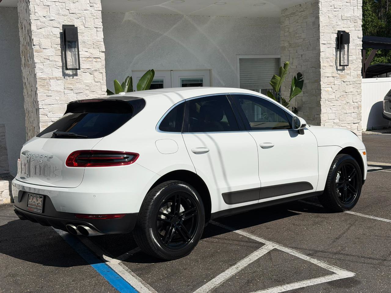 Used 2015 Porsche Macan S image 15